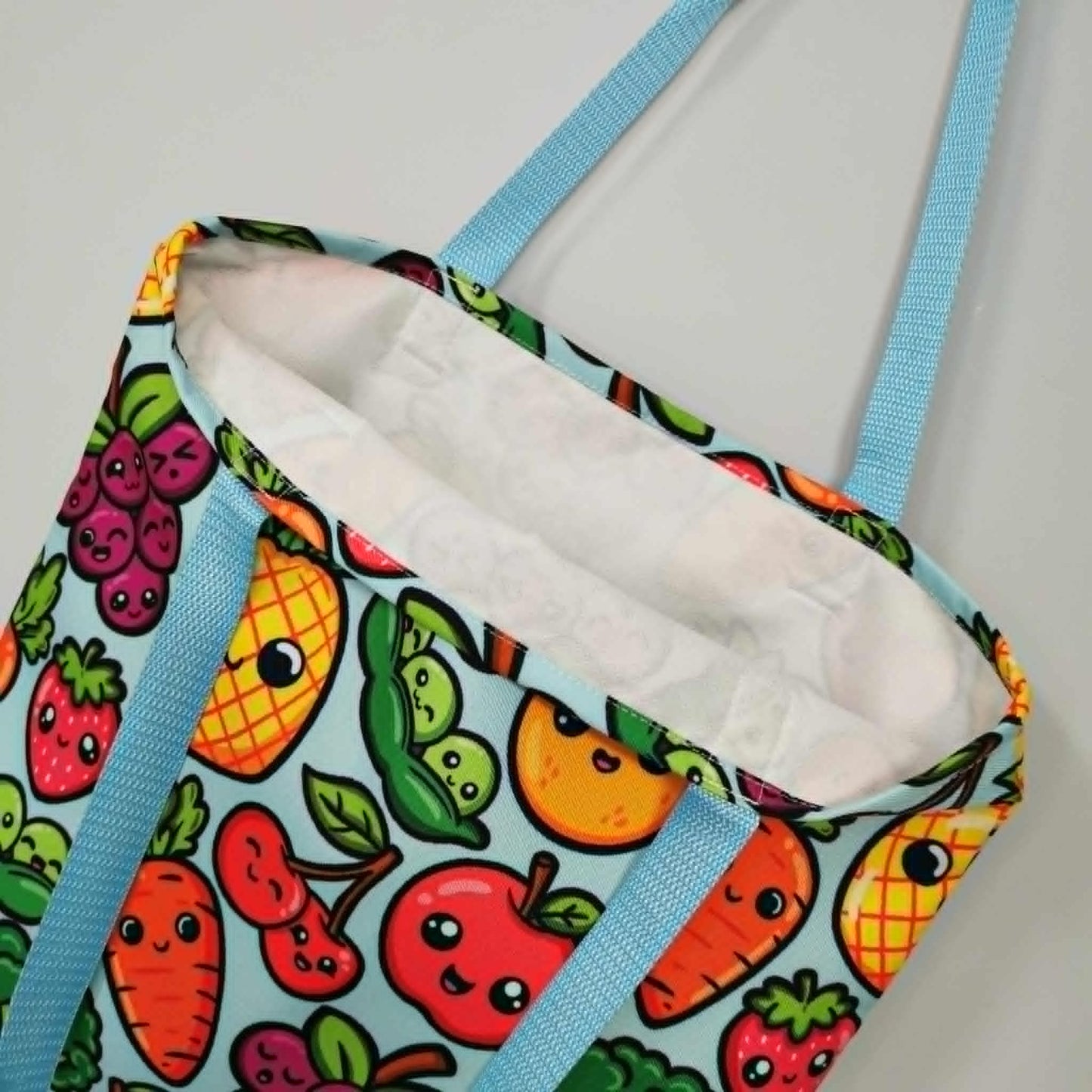 Bolsa frutas y verduras Kawaii