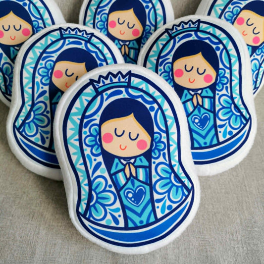 Cojincito decorativo de La virgencita estilo Talavera