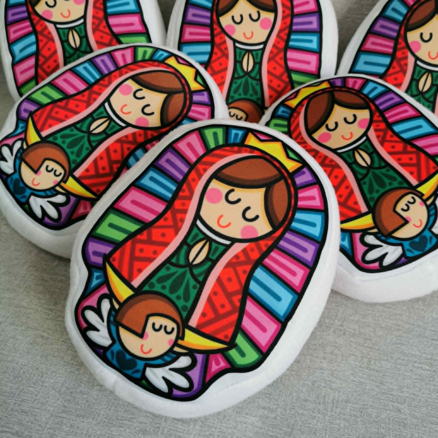 Cojincito Virgencita Plis Colorida
